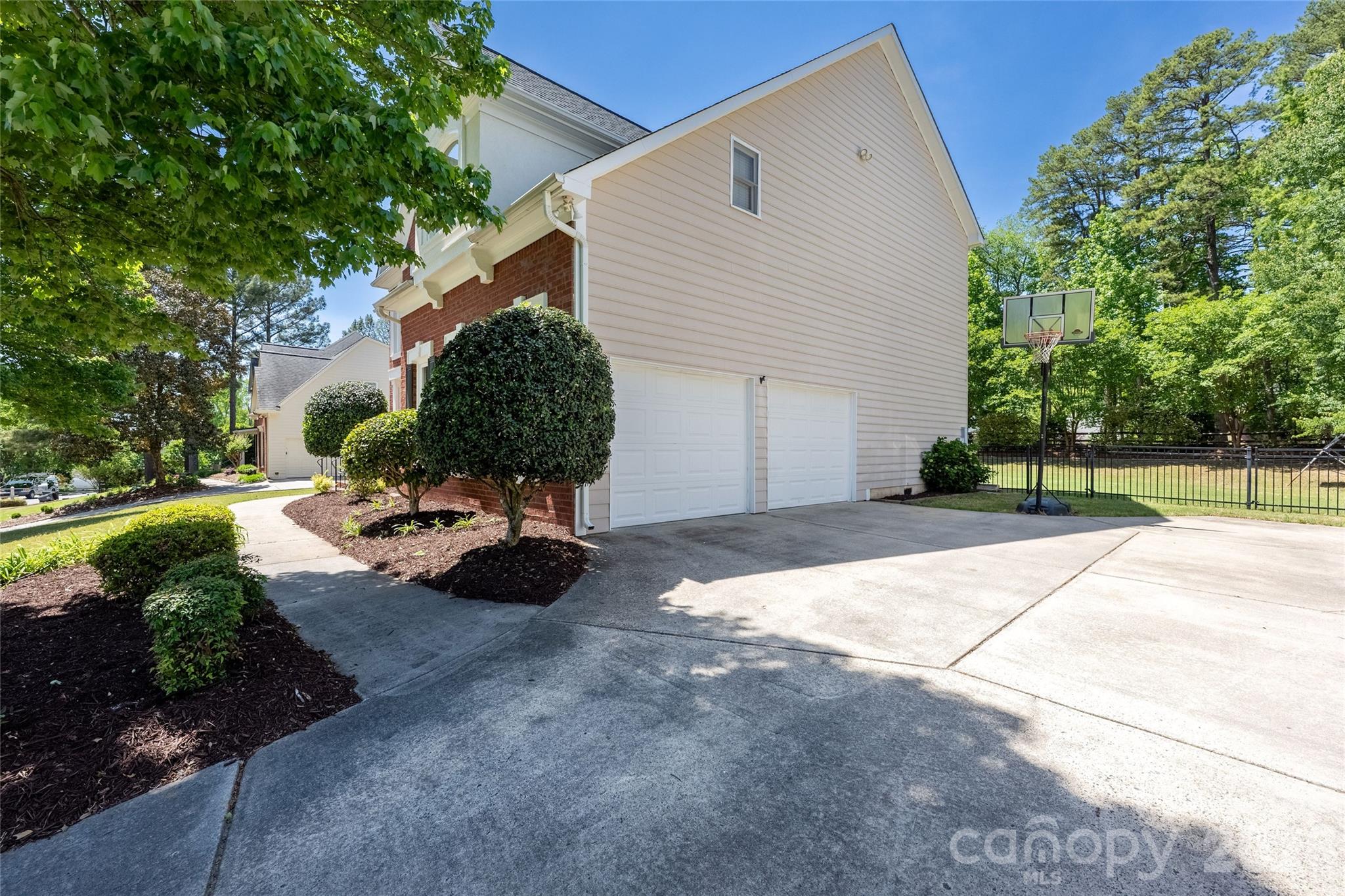 10025 Bayart Way Huntersville NC 28078