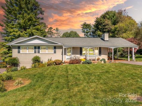 17 Sunset Drive Weaverville NC 28787