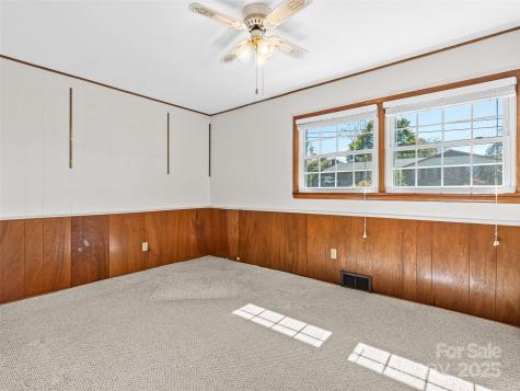 17 Sunset Drive Weaverville NC 28787