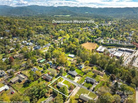 17 Sunset Drive Weaverville NC 28787