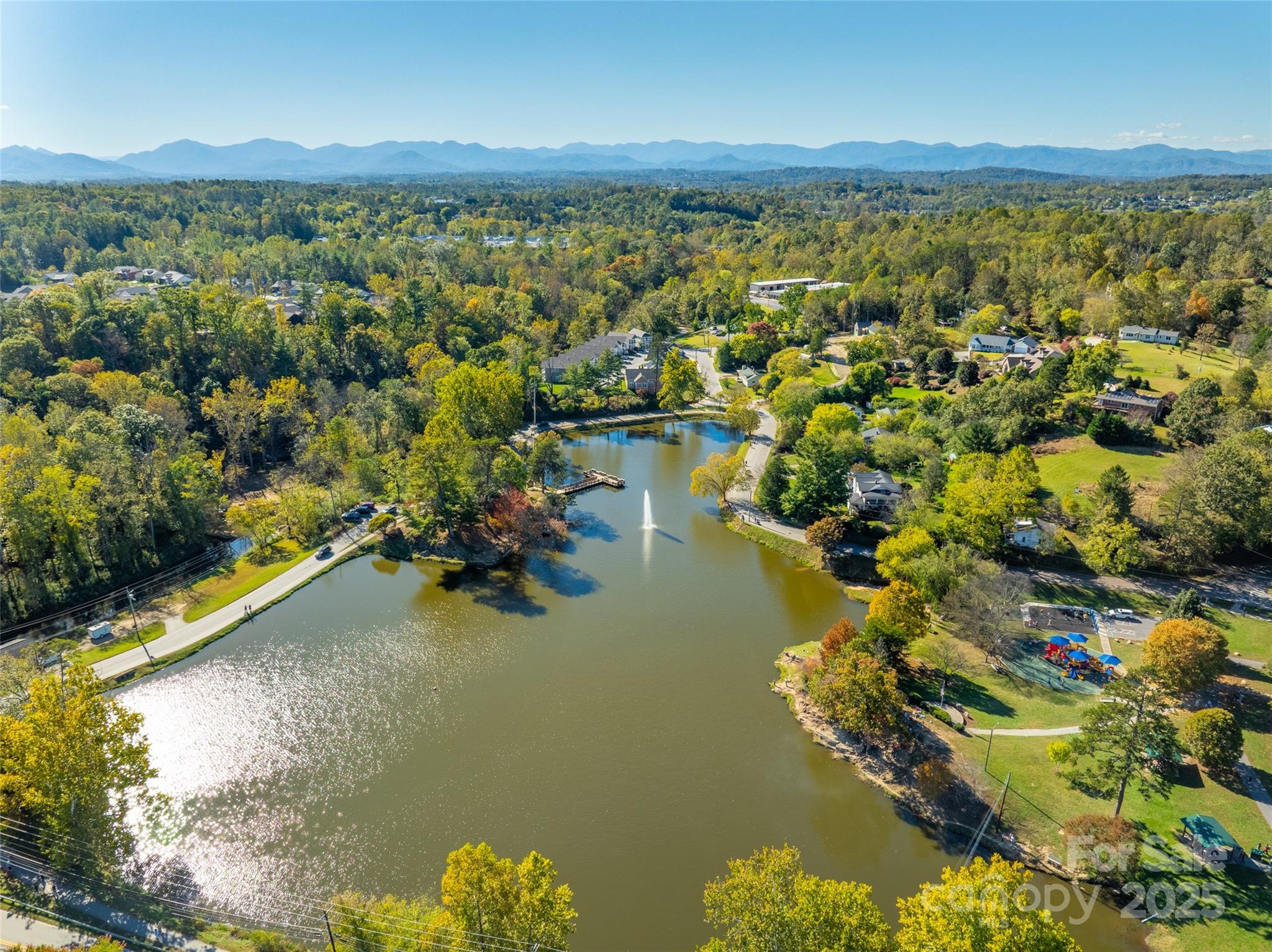 17 Sunset Drive Weaverville NC 28787