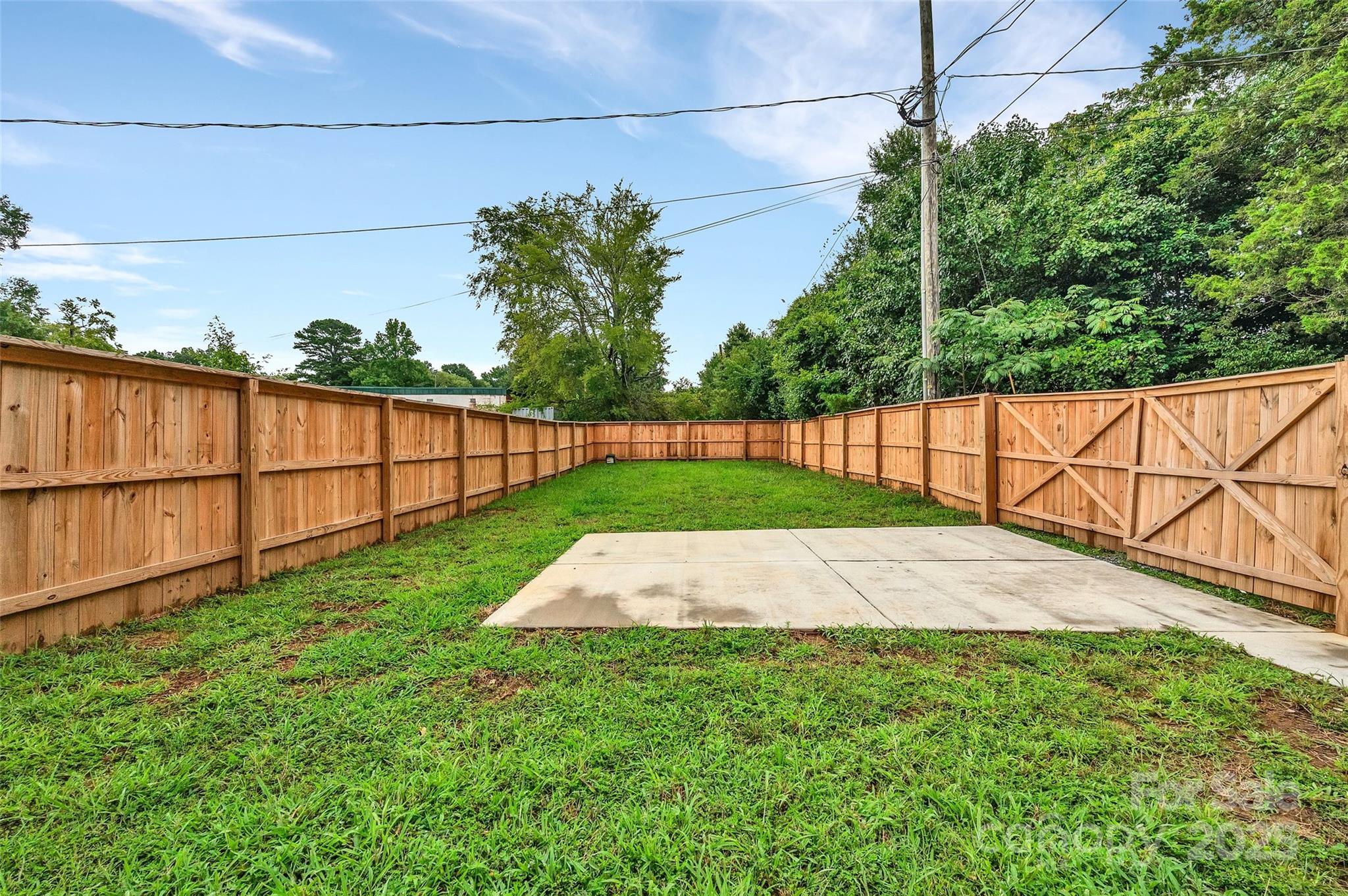 231 Hoskins Avenue Drive Charlotte NC 28208
