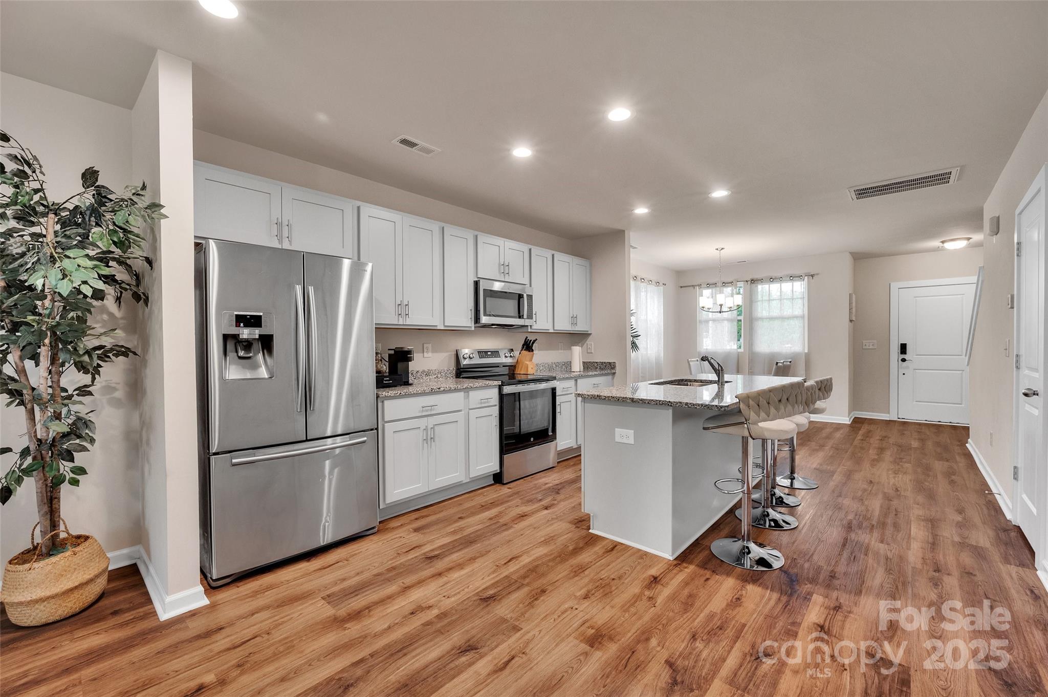 231 Hoskins Avenue Drive Charlotte NC 28208