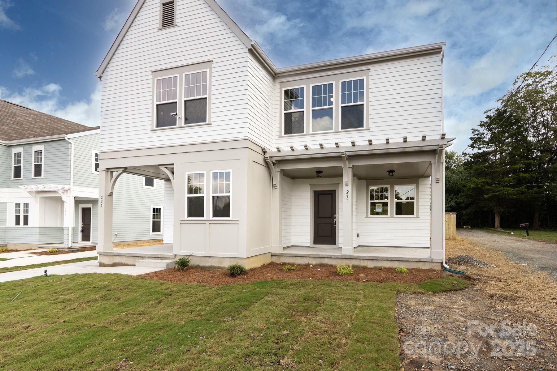 231 Hoskins Avenue Drive Charlotte NC 28208