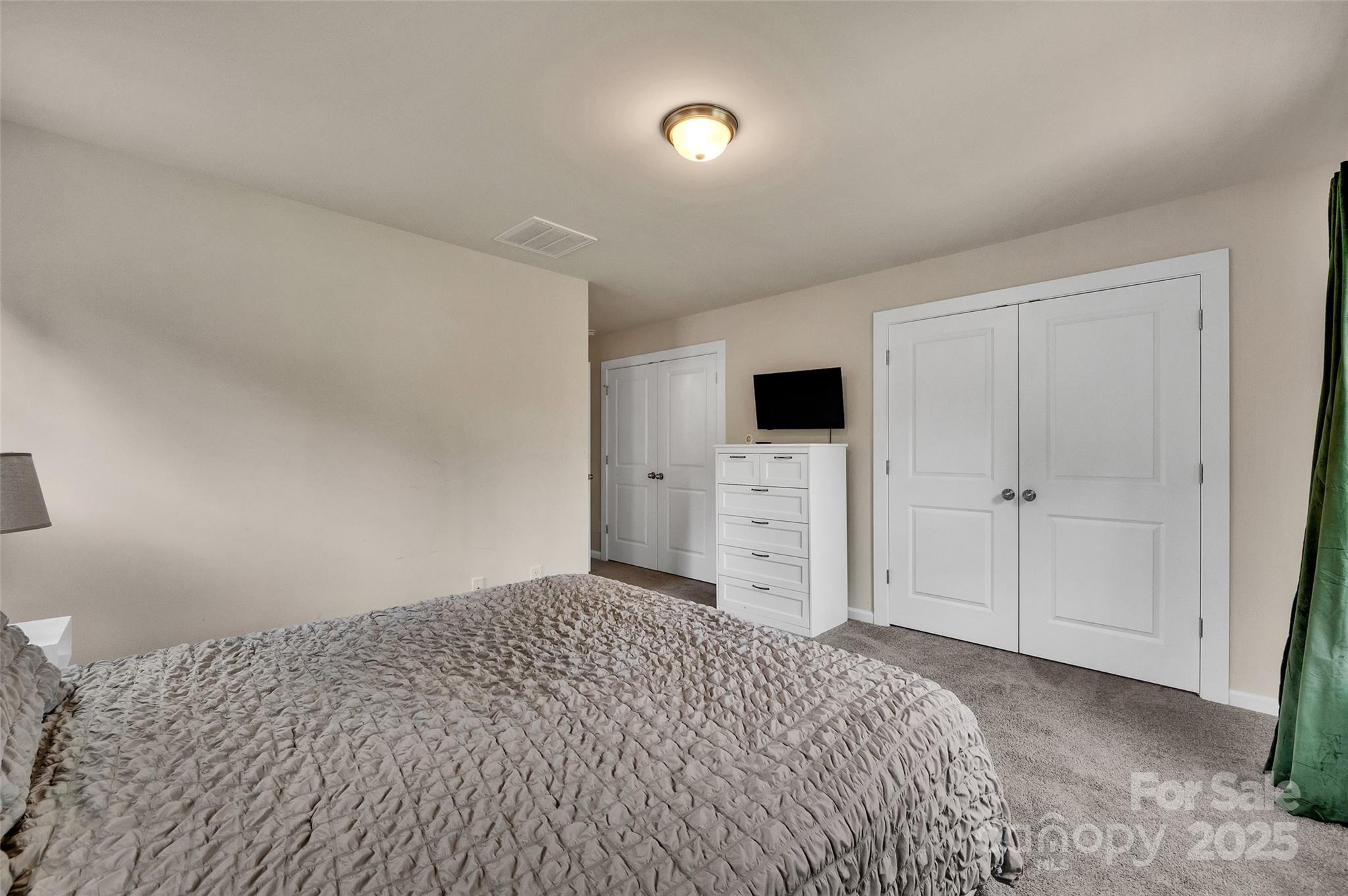 231 Hoskins Avenue Drive Charlotte NC 28208