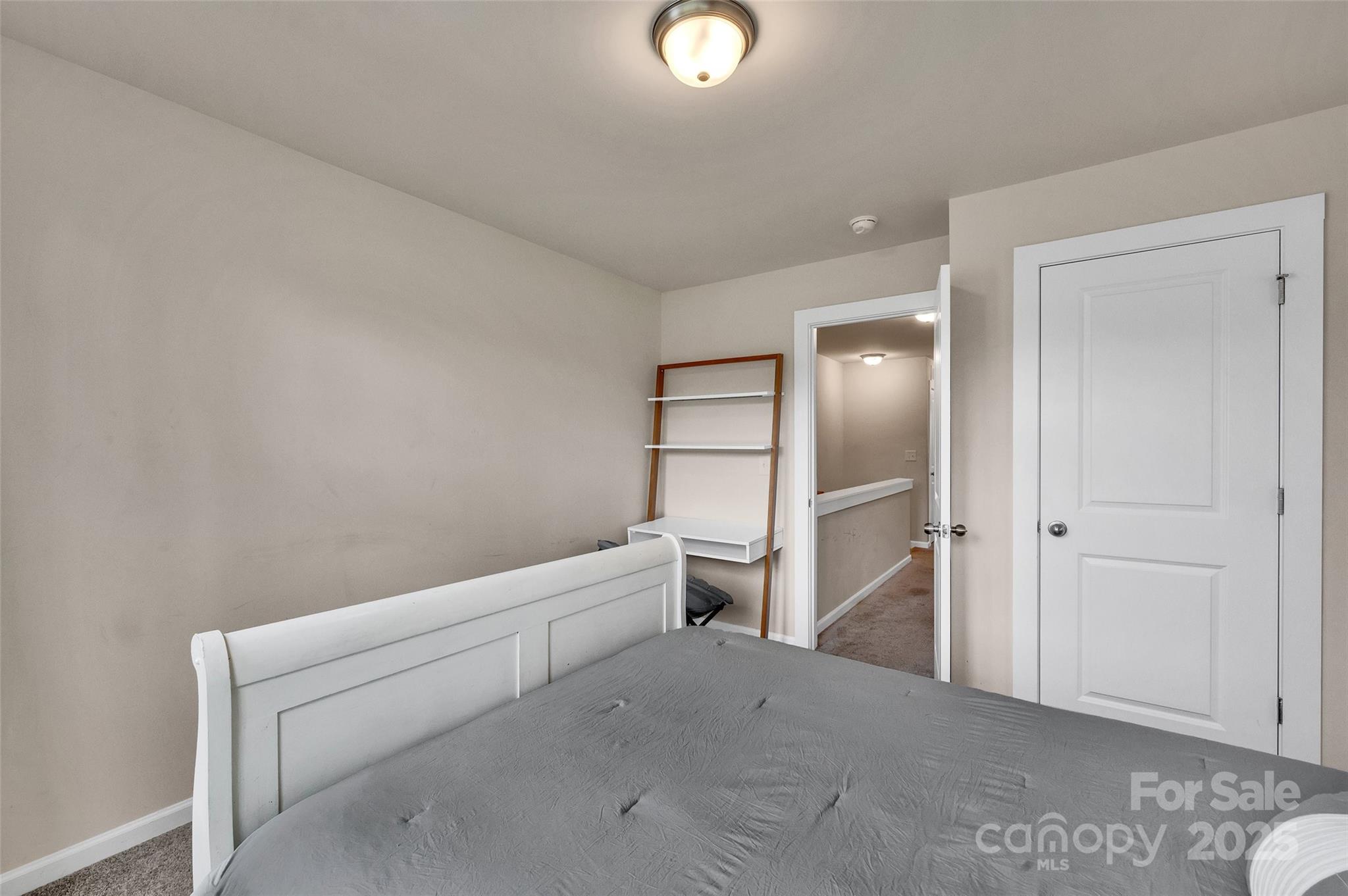 231 Hoskins Avenue Drive Charlotte NC 28208