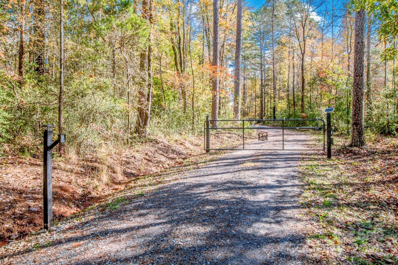 4901 Chapel Grove Road Gastonia NC 28052