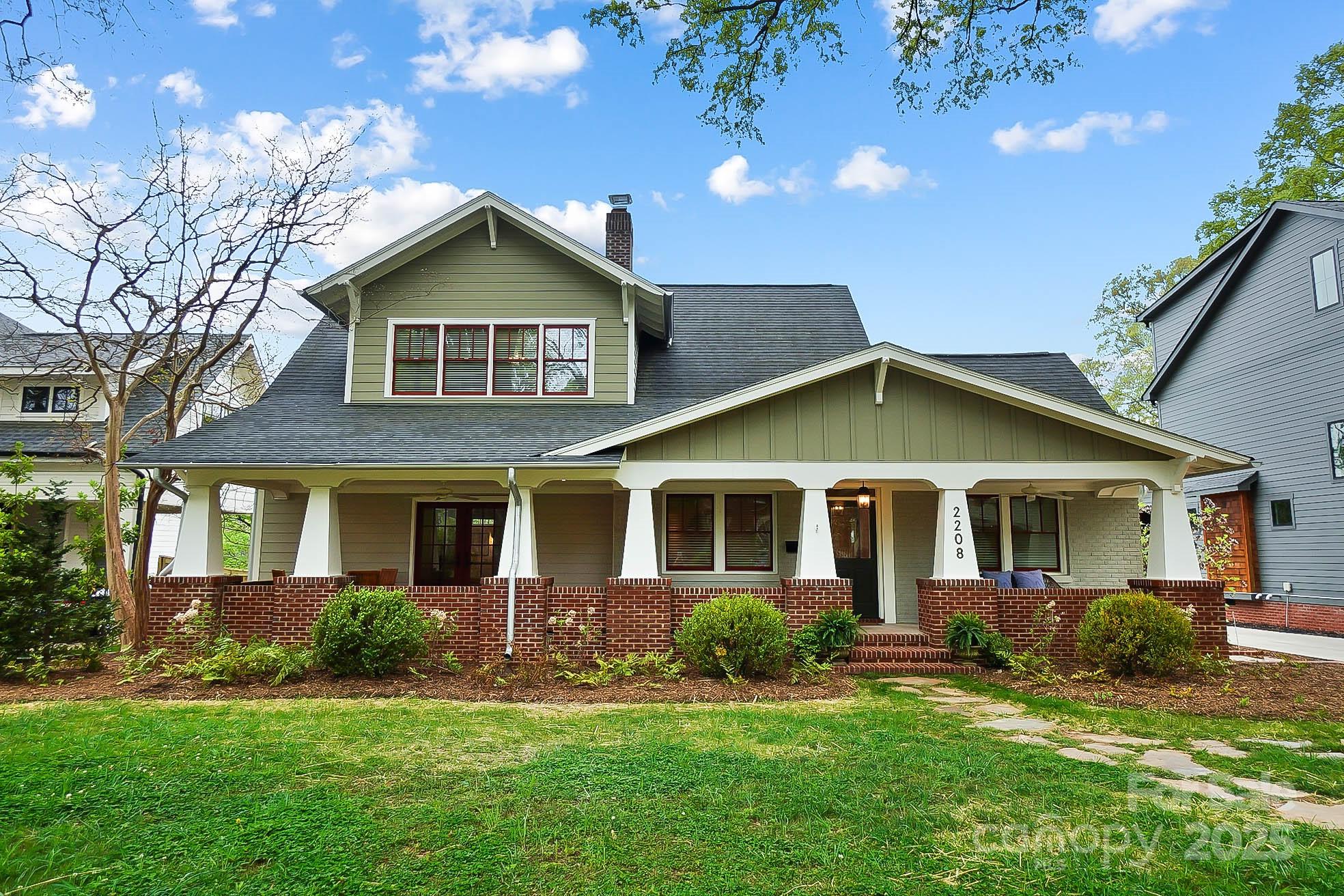 2208 Bay Street Charlotte NC 28205
