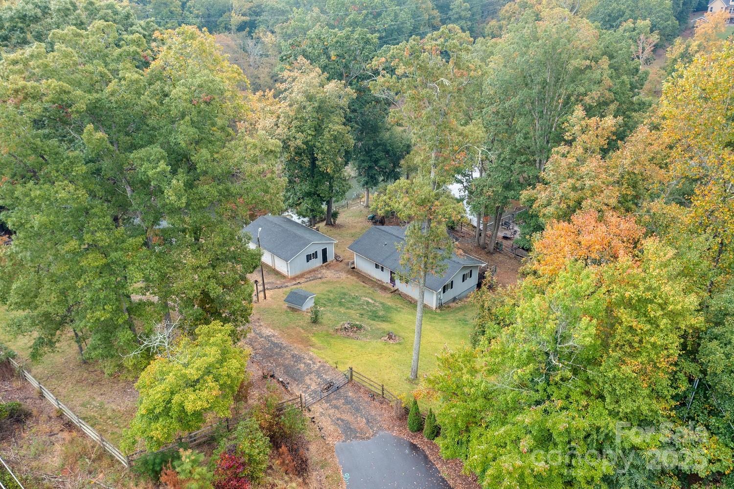 7101 Signer Road Charlotte NC 28278