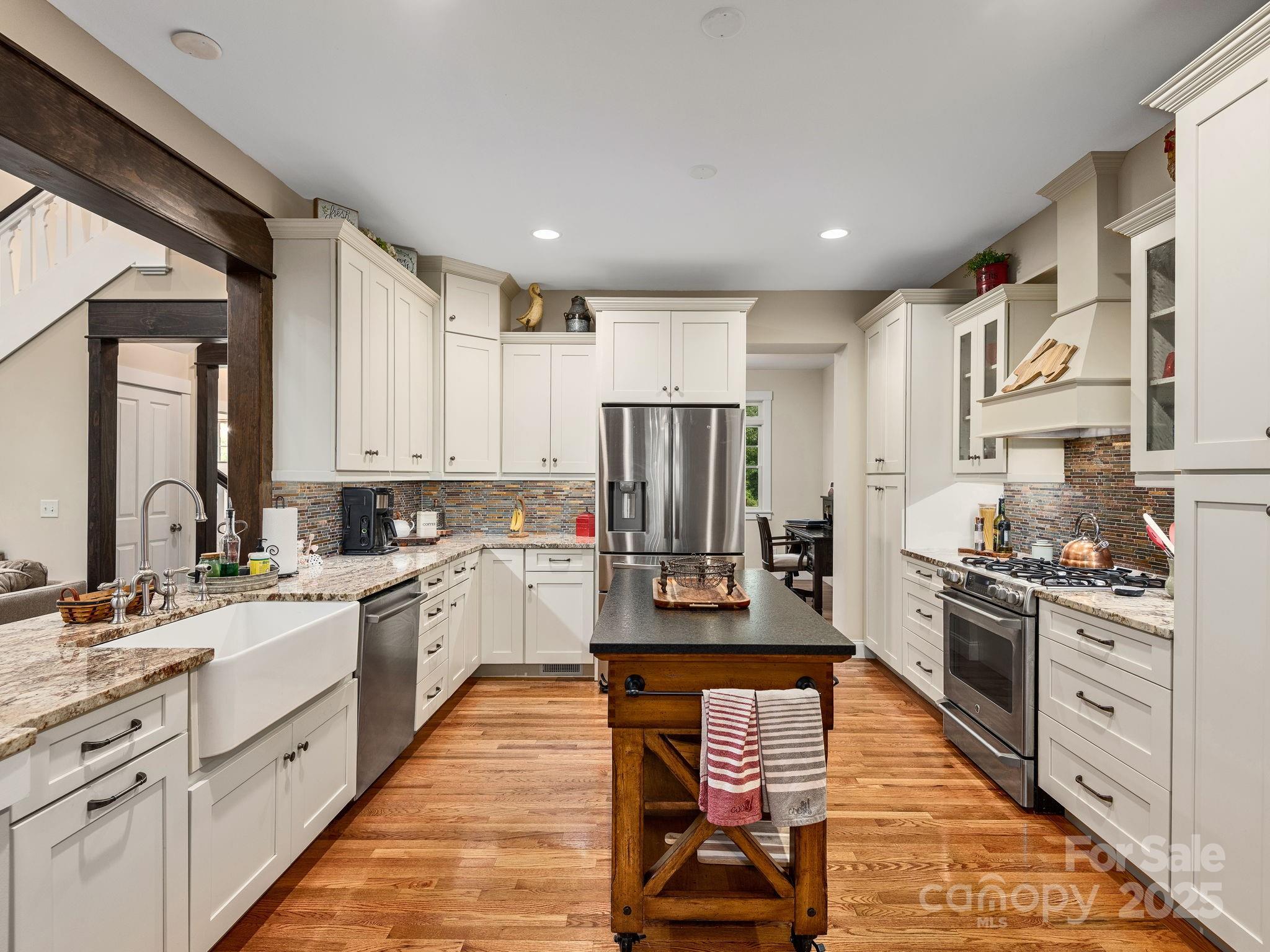 15 Bonnies Lane Asheville NC 28803