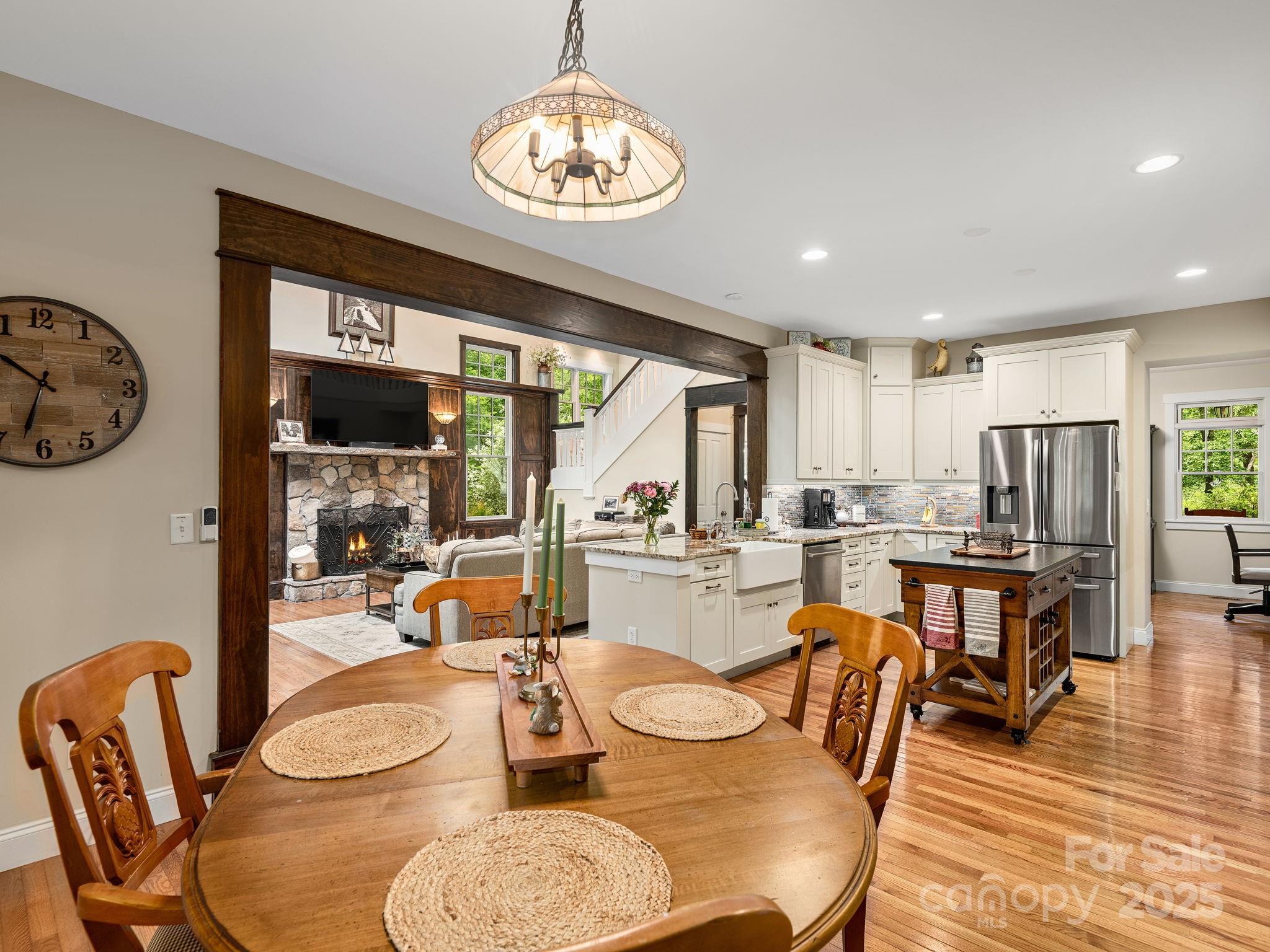 15 Bonnies Lane Asheville NC 28803