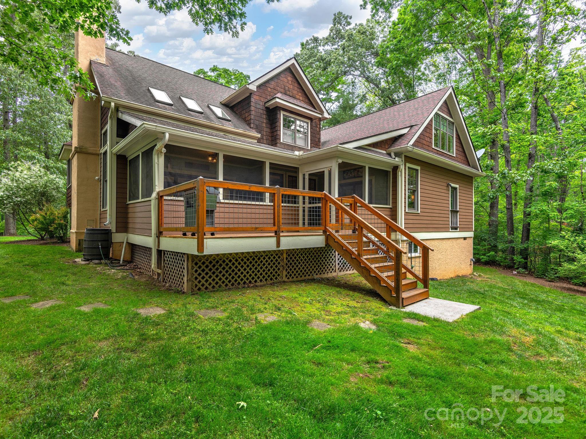15 Bonnies Lane Asheville NC 28803