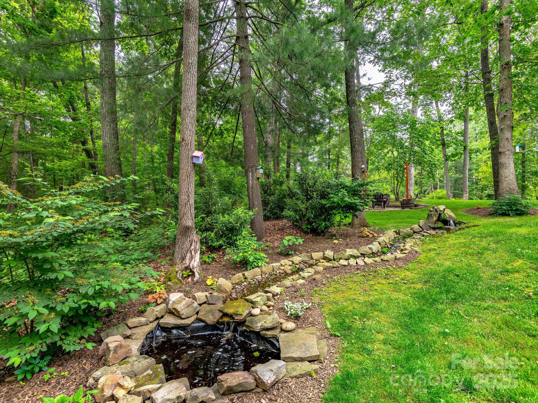15 Bonnies Lane Asheville NC 28803