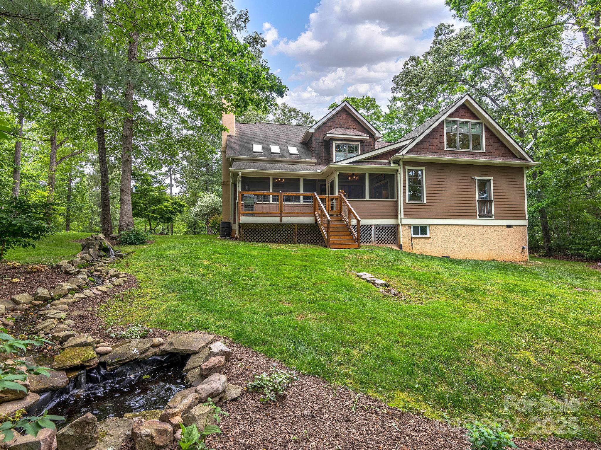 15 Bonnies Lane Asheville NC 28803