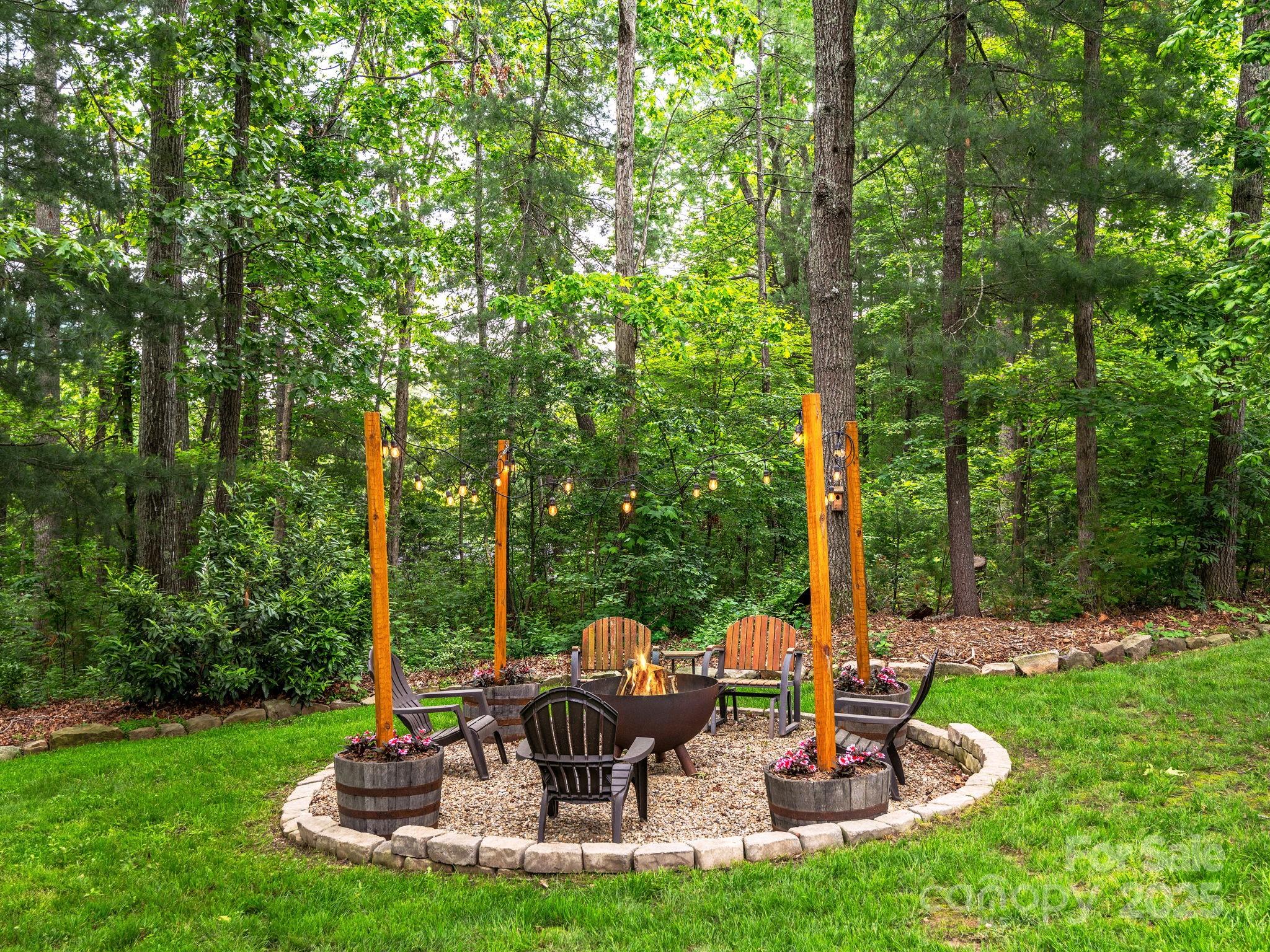 15 Bonnies Lane Asheville NC 28803