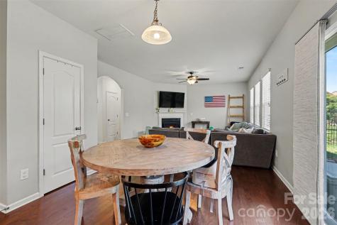 4638 Cecilia Lane Charlotte NC 28273