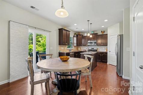 4638 Cecilia Lane Charlotte NC 28273