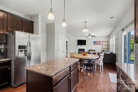 4638 Cecilia Lane Charlotte NC 28273