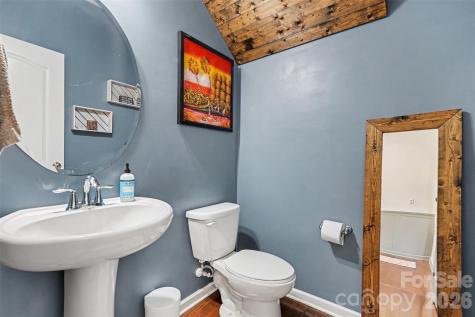 4638 Cecilia Lane Charlotte NC 28273