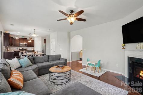 4638 Cecilia Lane Charlotte NC 28273