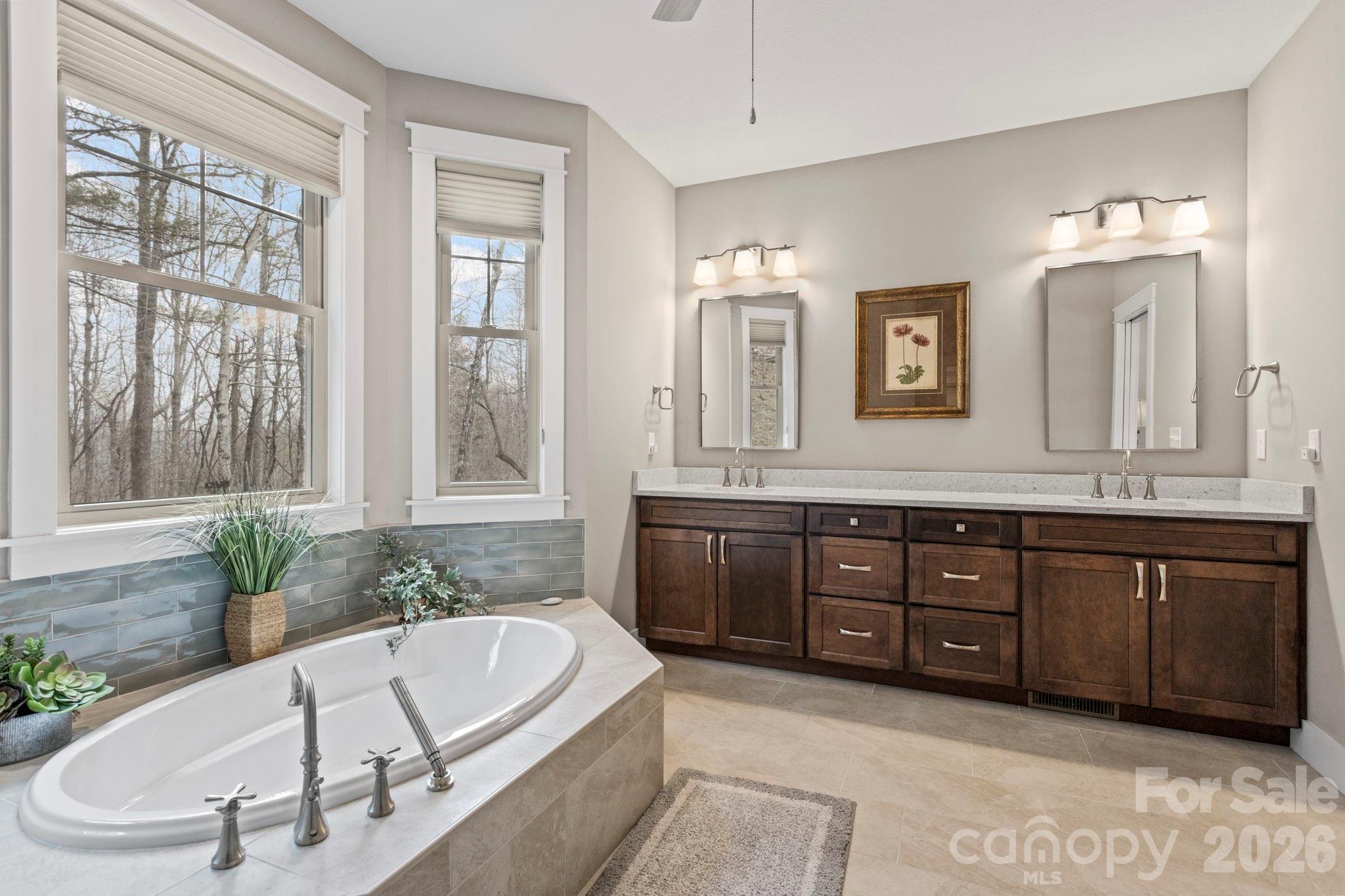 719 Overlook Drive Flat Rock NC 28731
