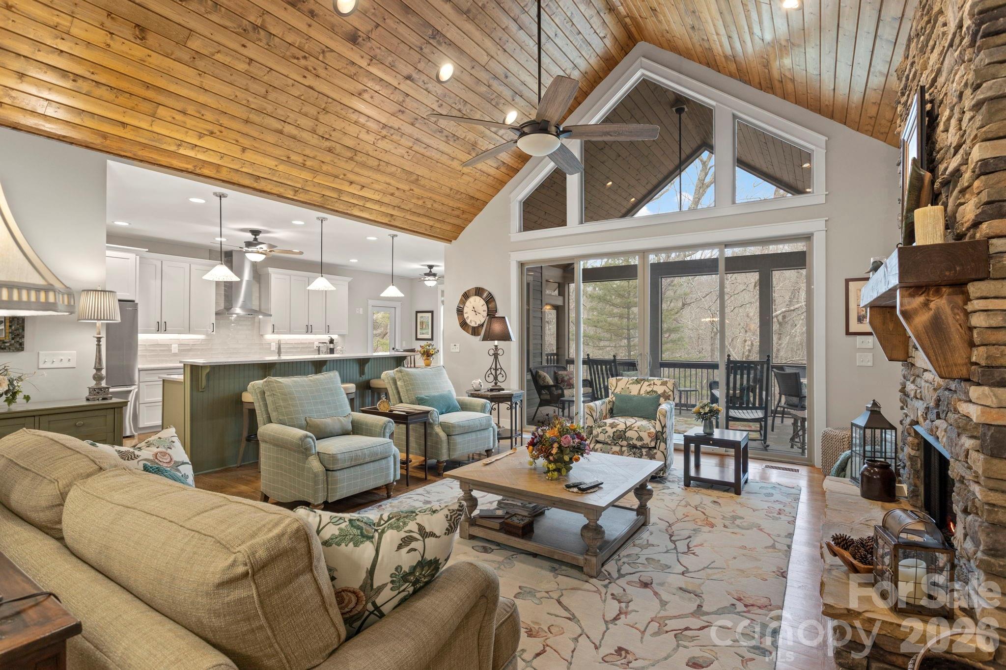 719 Overlook Drive Flat Rock NC 28731