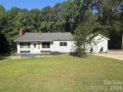 2033 Puetts Chapel Road Bessemer City NC 28016