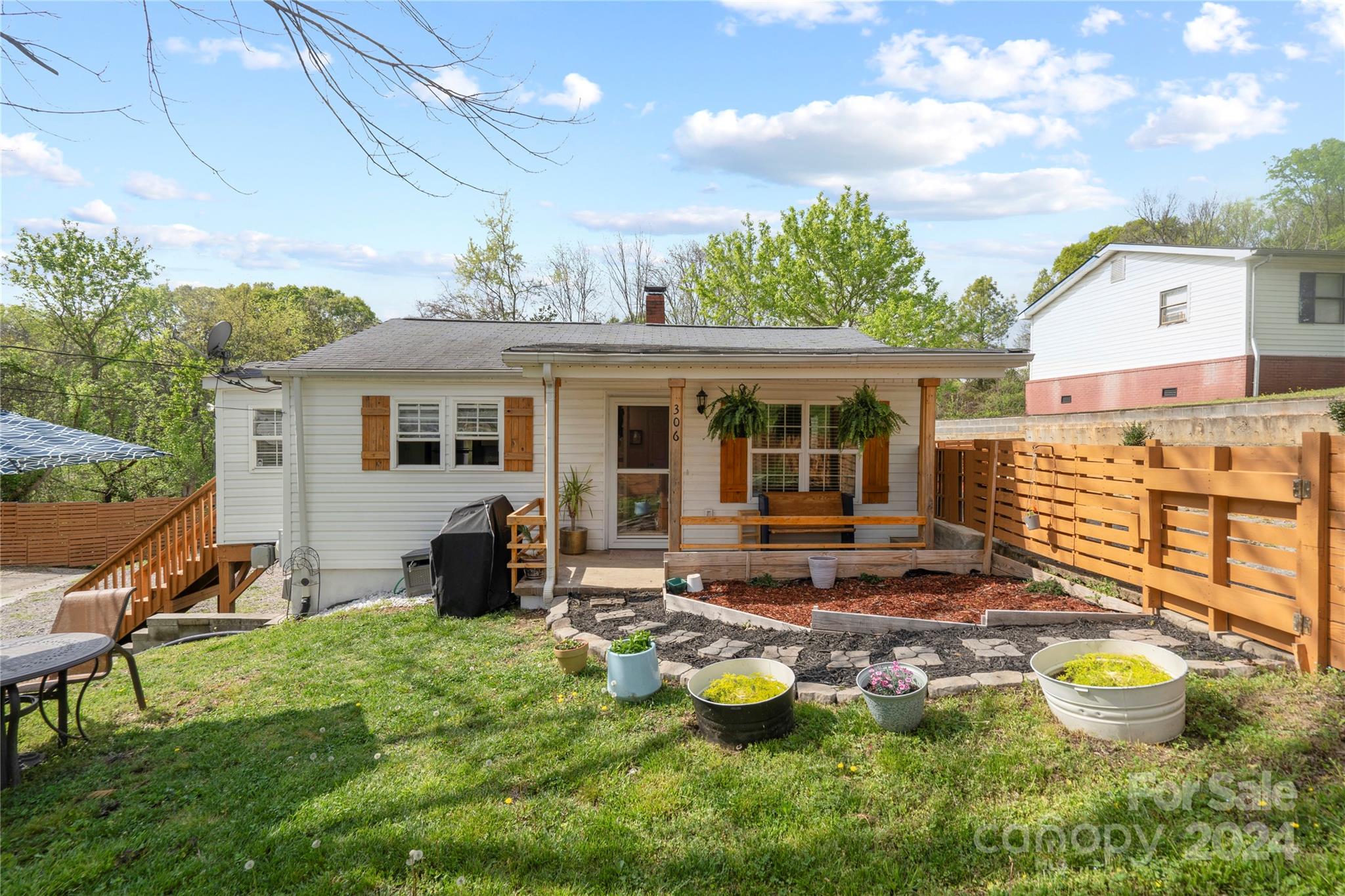 306 Hilltop Avenue SW Concord NC 28025