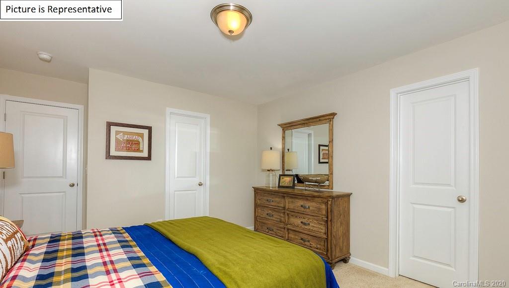 5009 Traynor Road Charlotte NC 28216