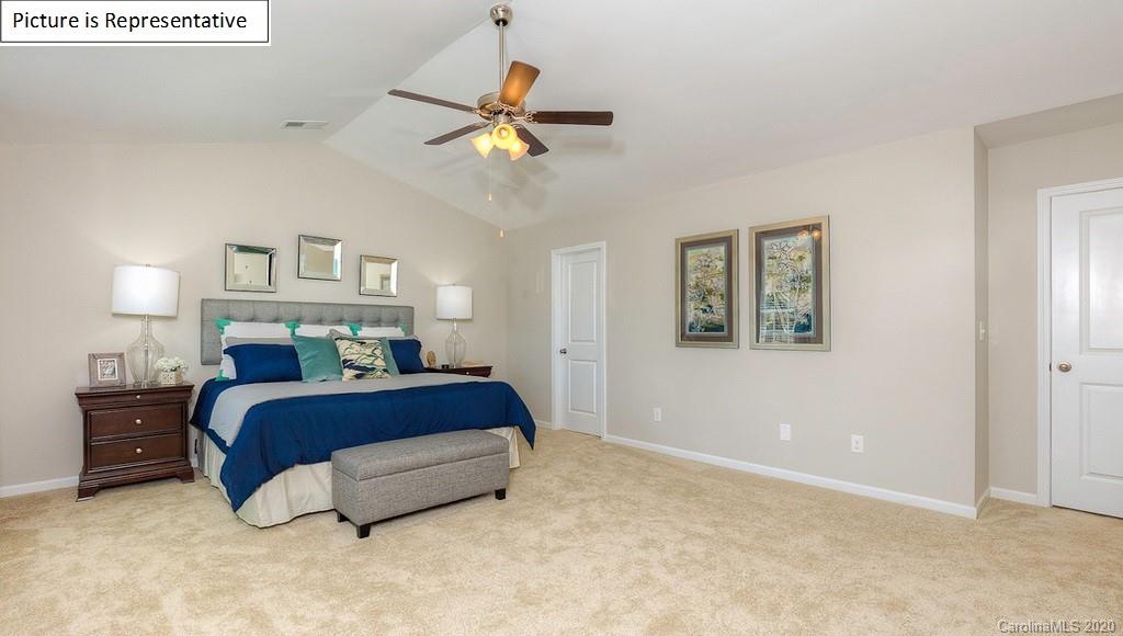 5009 Traynor Road Charlotte NC 28216