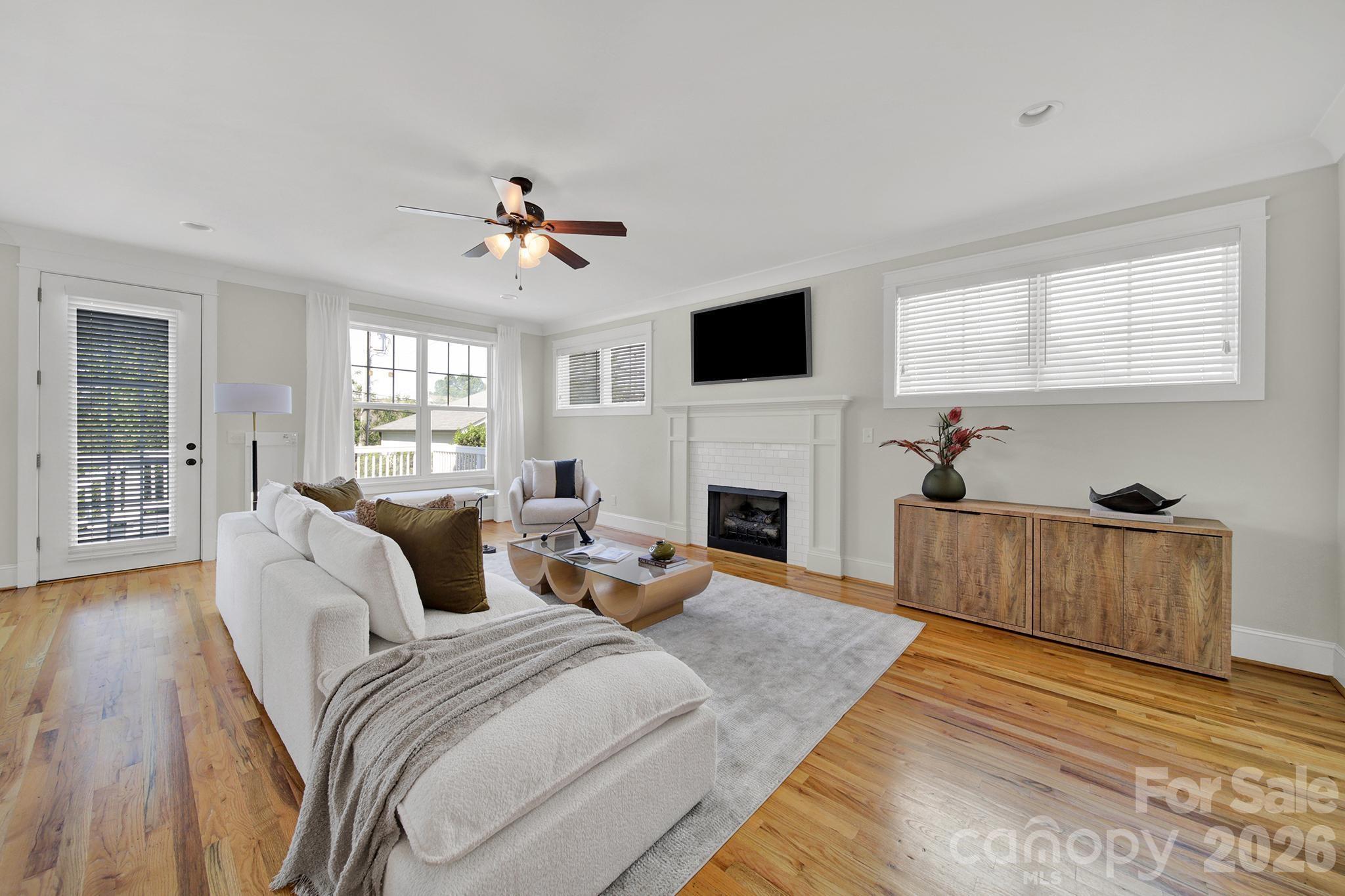 532 Melbourne Court Charlotte NC 28209