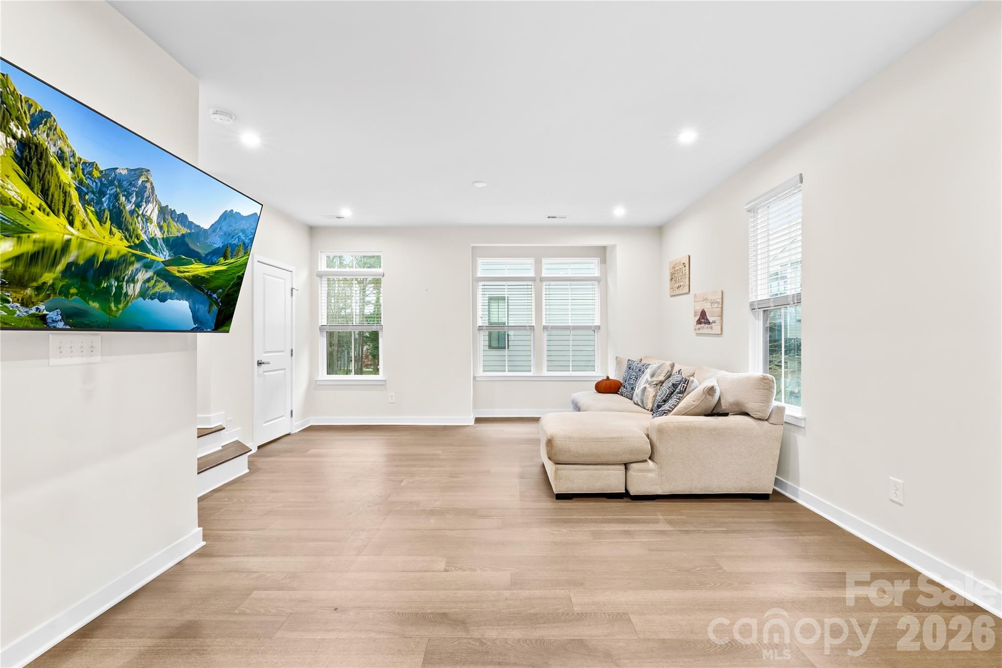 563 Nantahala Drive Charlotte NC 28211