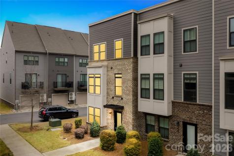 563 Nantahala Drive Charlotte NC 28211