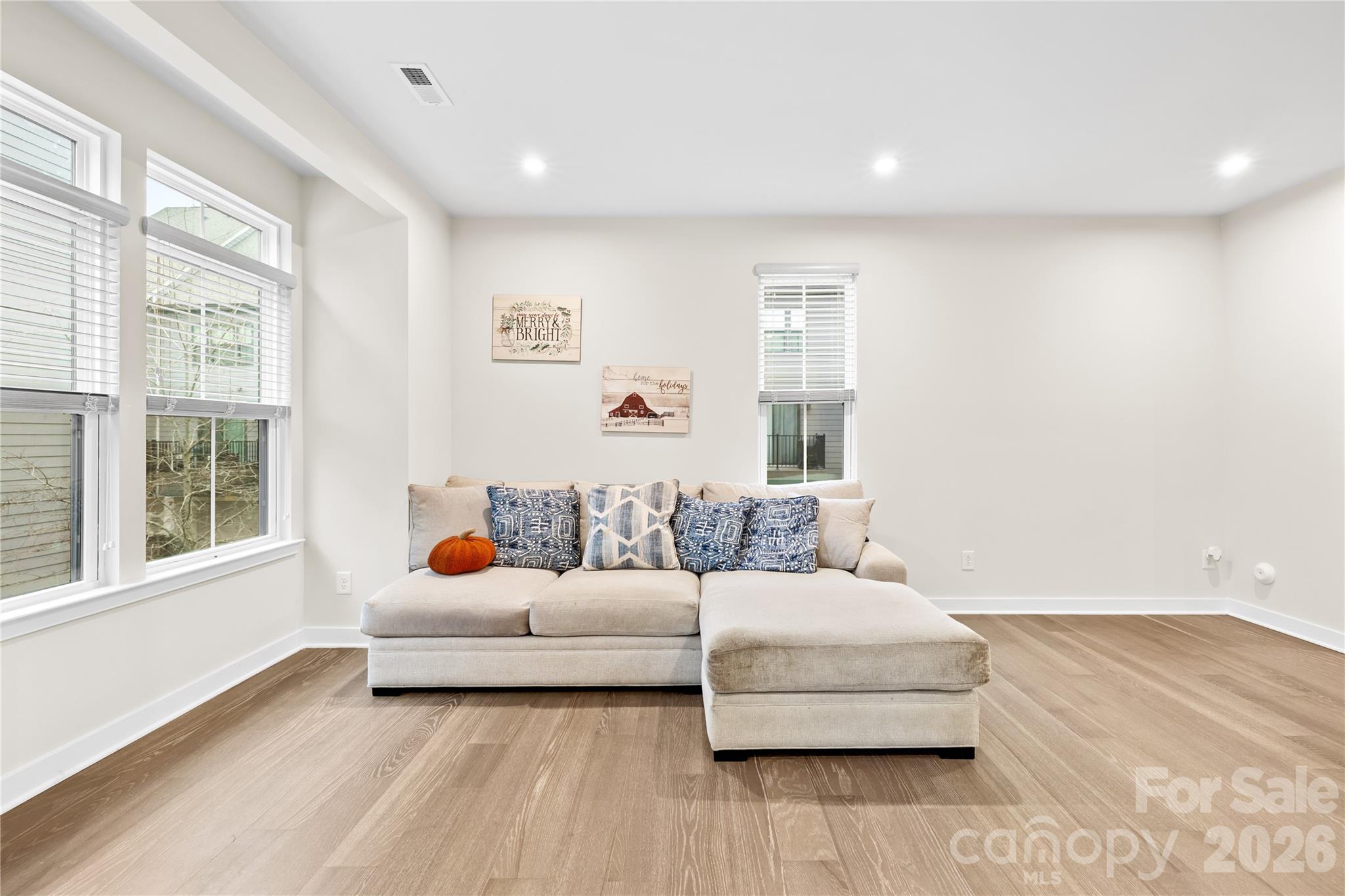 563 Nantahala Drive Charlotte NC 28211