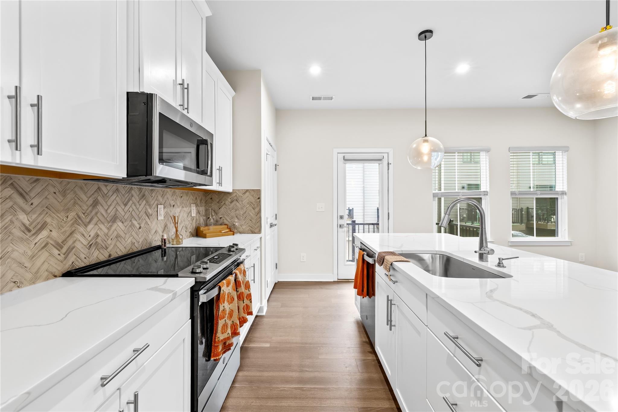563 Nantahala Drive Charlotte NC 28211