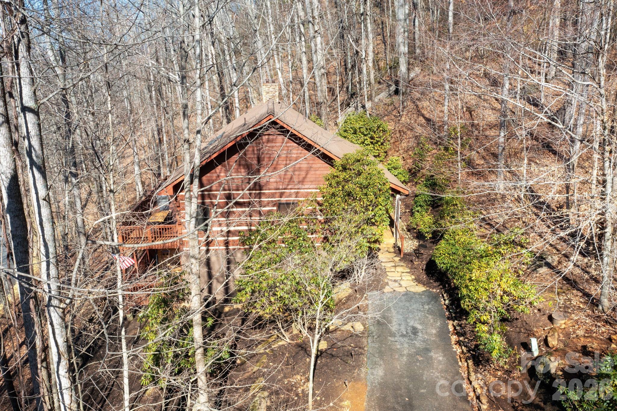 37 Grinnin Sun Road Burnsville NC 28714