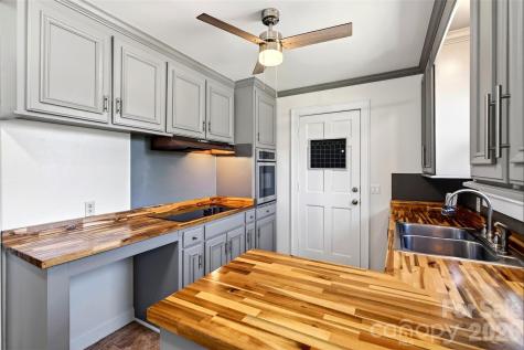 85 Bostic Street Marion NC 28752