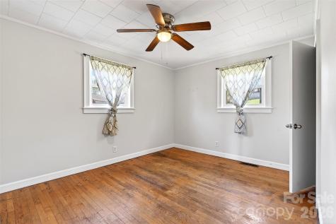85 Bostic Street Marion NC 28752