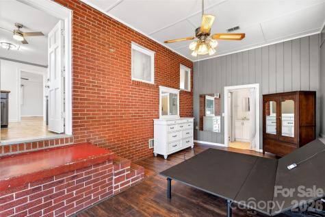 85 Bostic Street Marion NC 28752