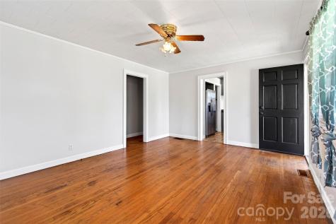 85 Bostic Street Marion NC 28752