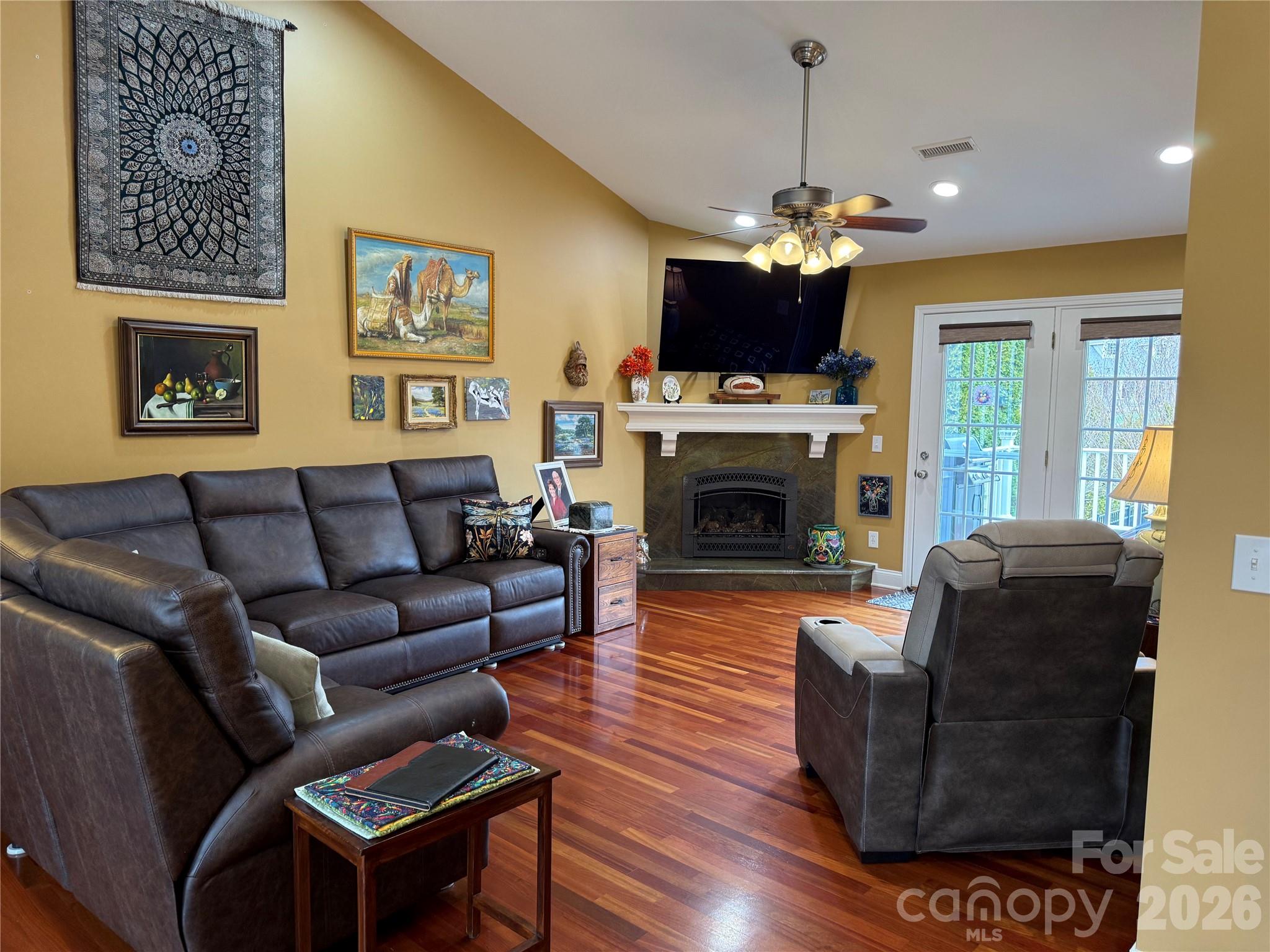 101 Rivercliff Drive Hudson NC 28638