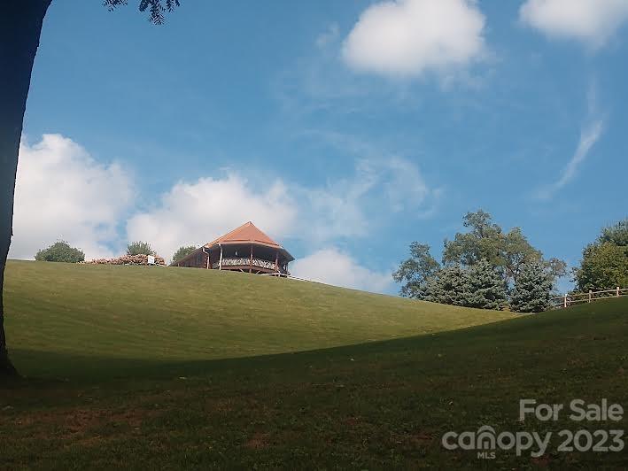 2569 Utah Mountain Road Waynesville NC 28785