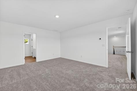 1606 Highacre Place Bessemer City NC 28016