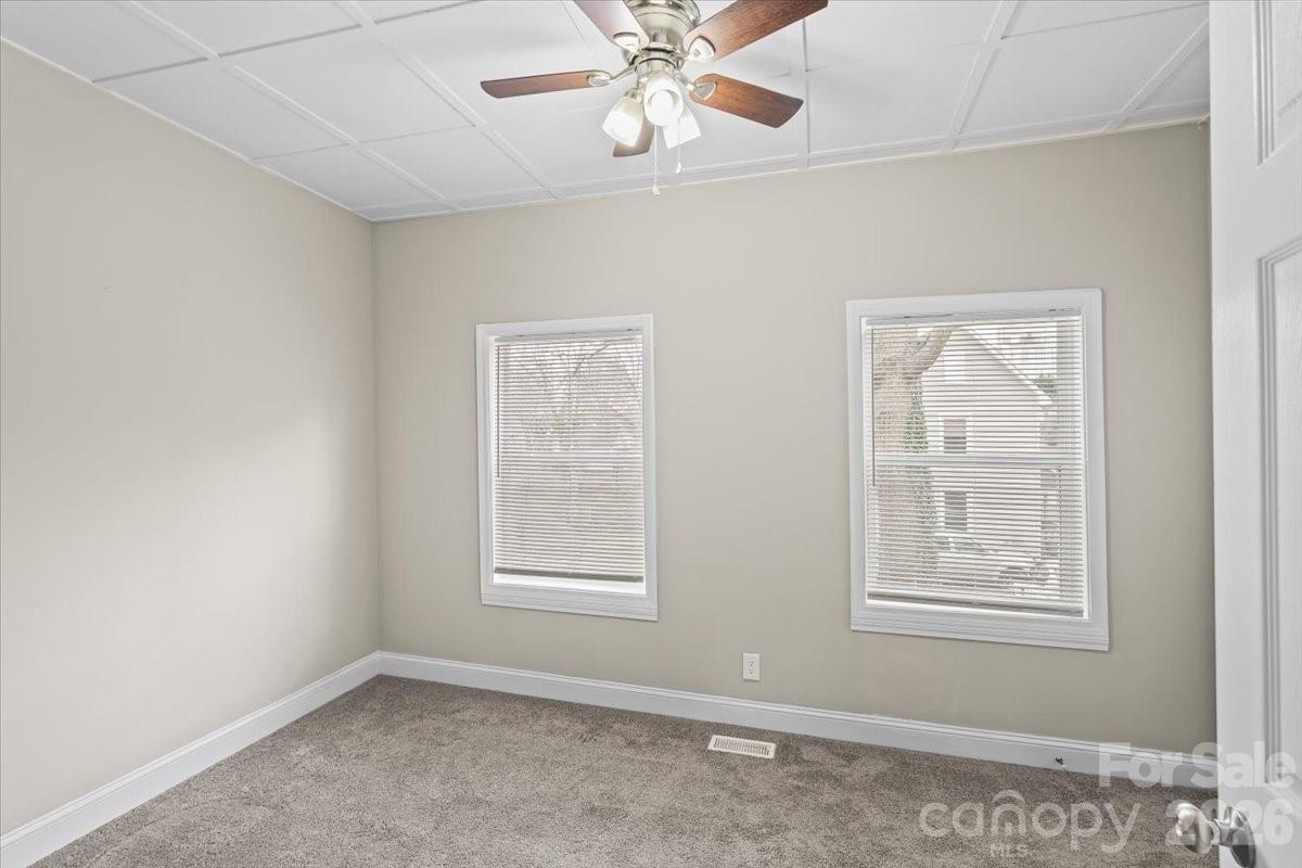 913 W 3rd Avenue Gastonia NC 28052