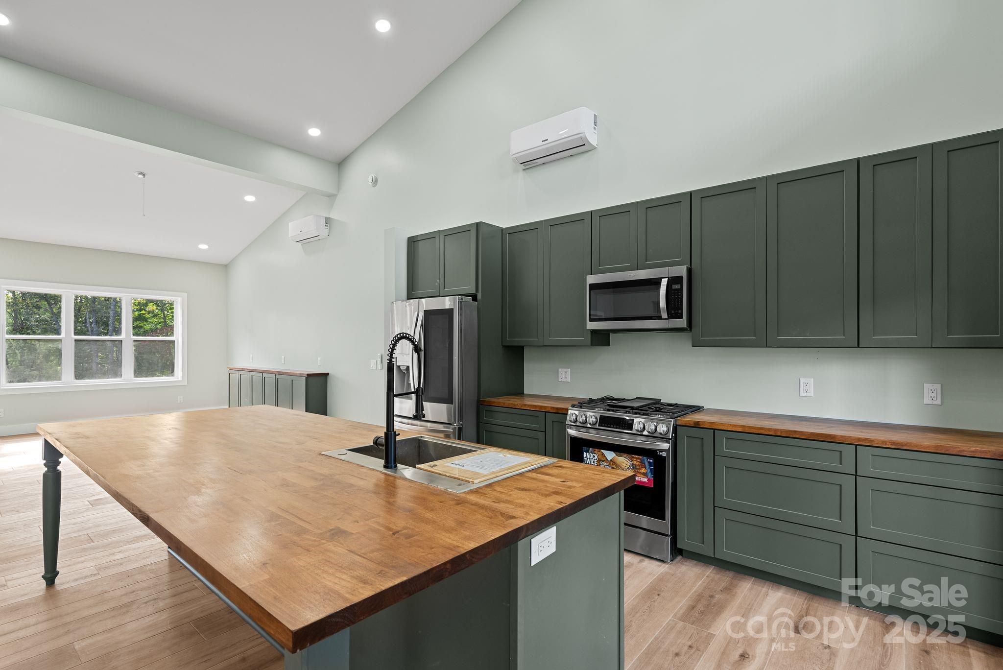 42 S Feather Falls Trail Old Fort NC 28762