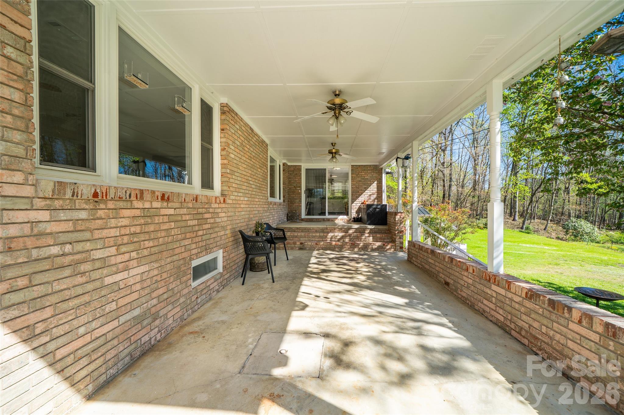 913 Dorothy Street Hendersonville NC 28791