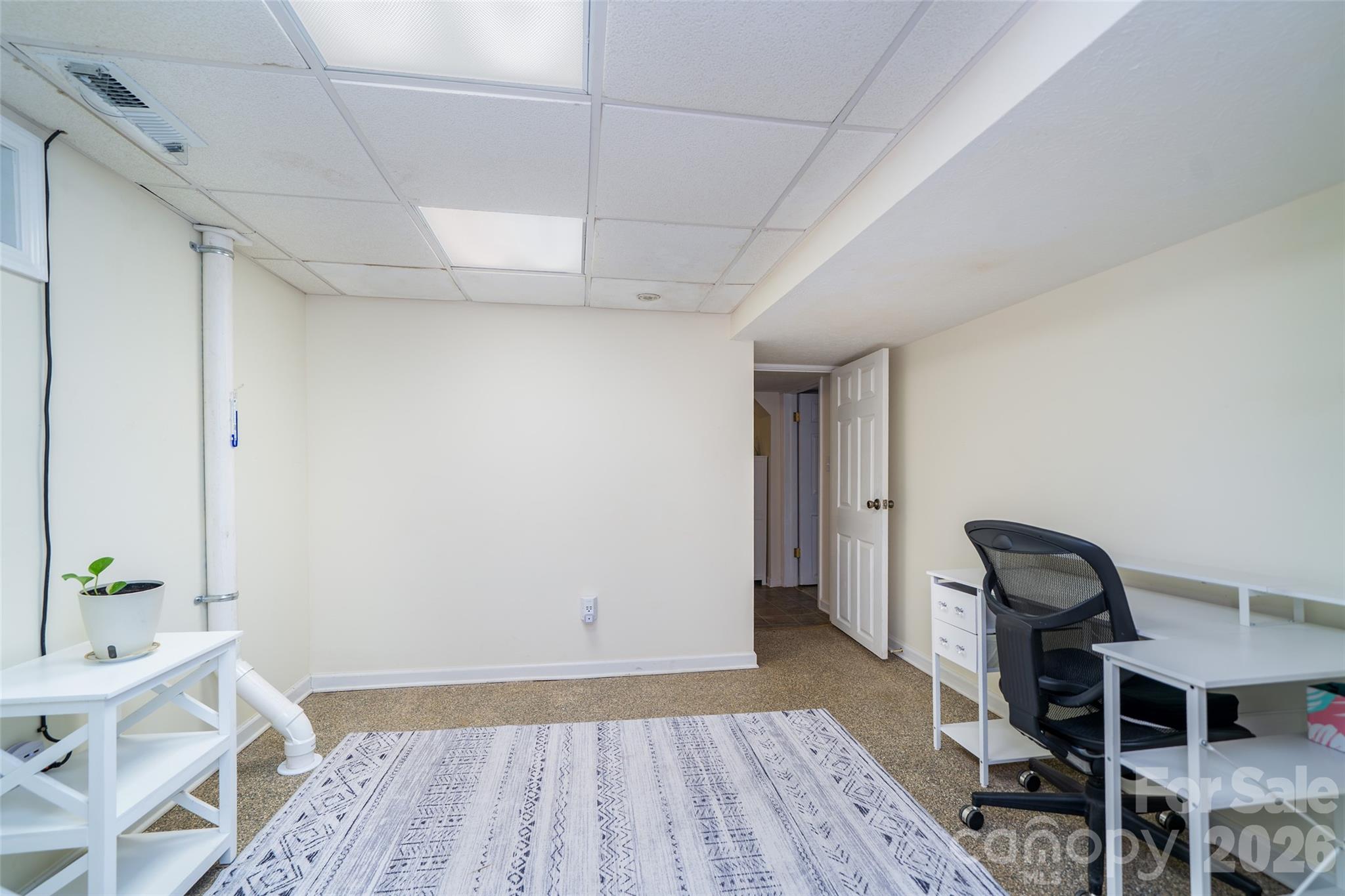 913 Dorothy Street Hendersonville NC 28791
