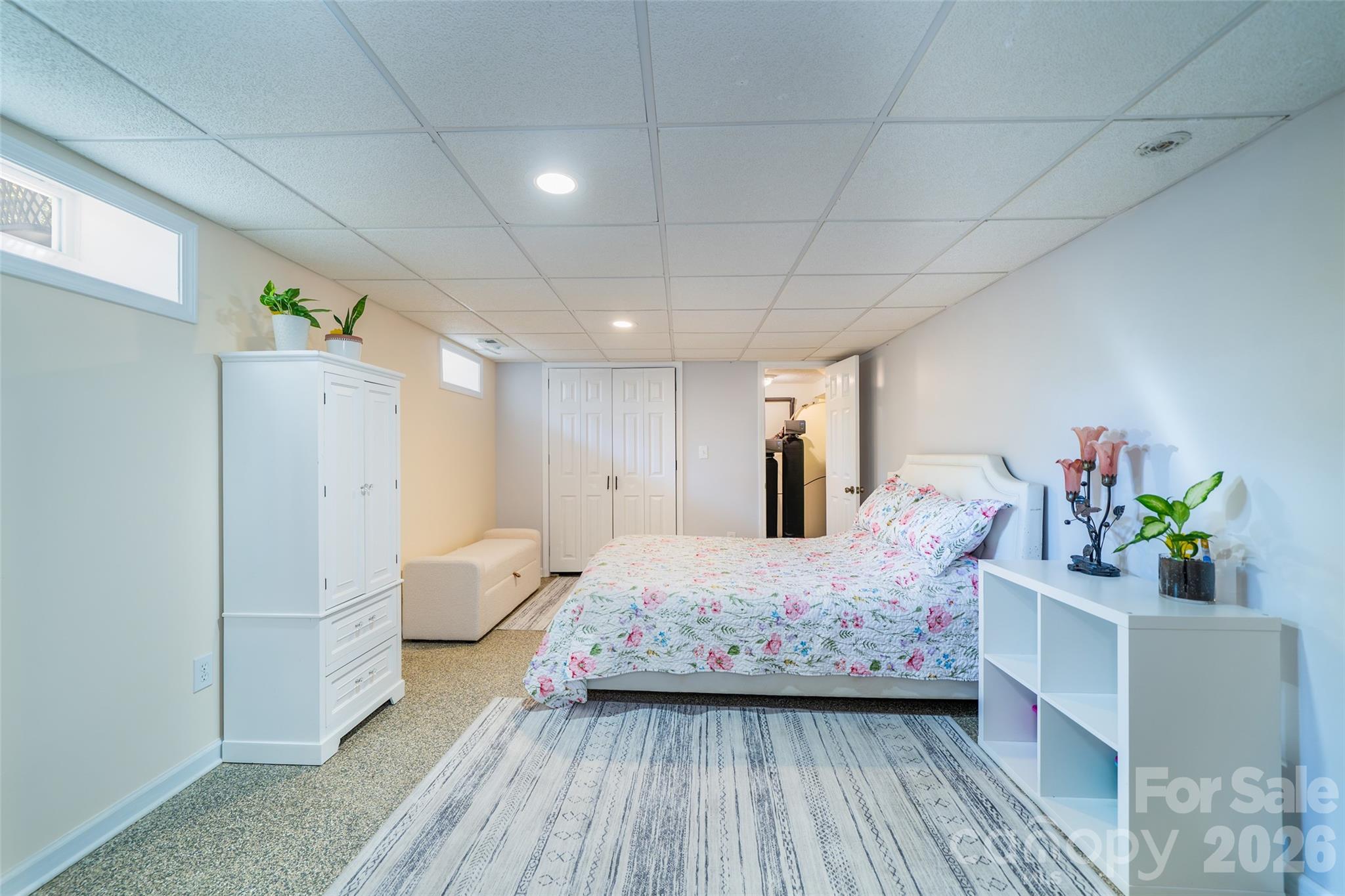 913 Dorothy Street Hendersonville NC 28791