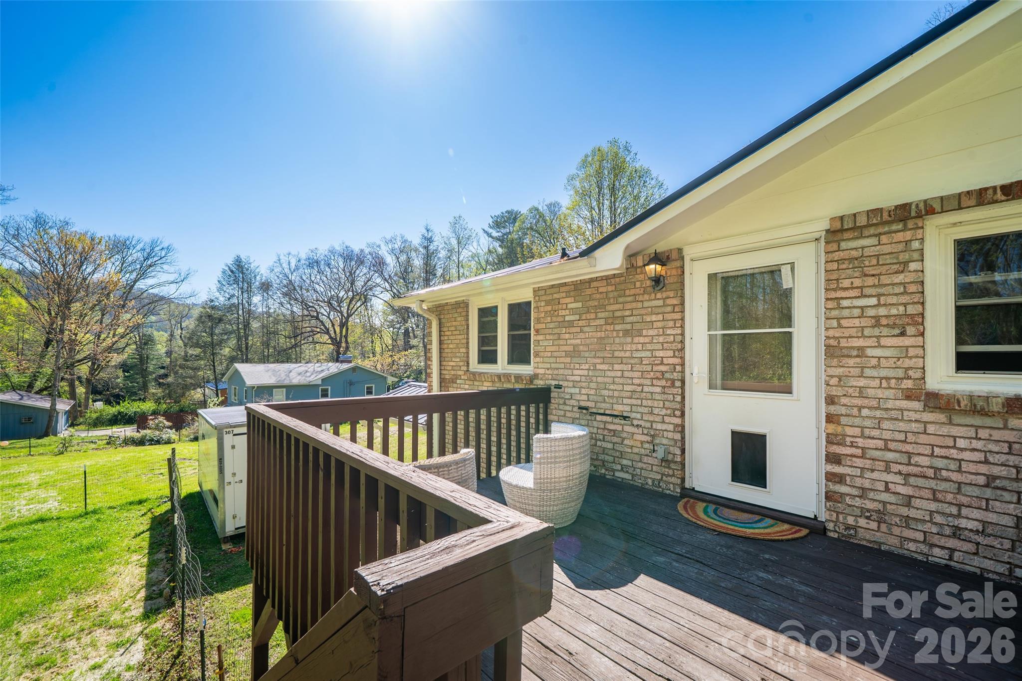 913 Dorothy Street Hendersonville NC 28791