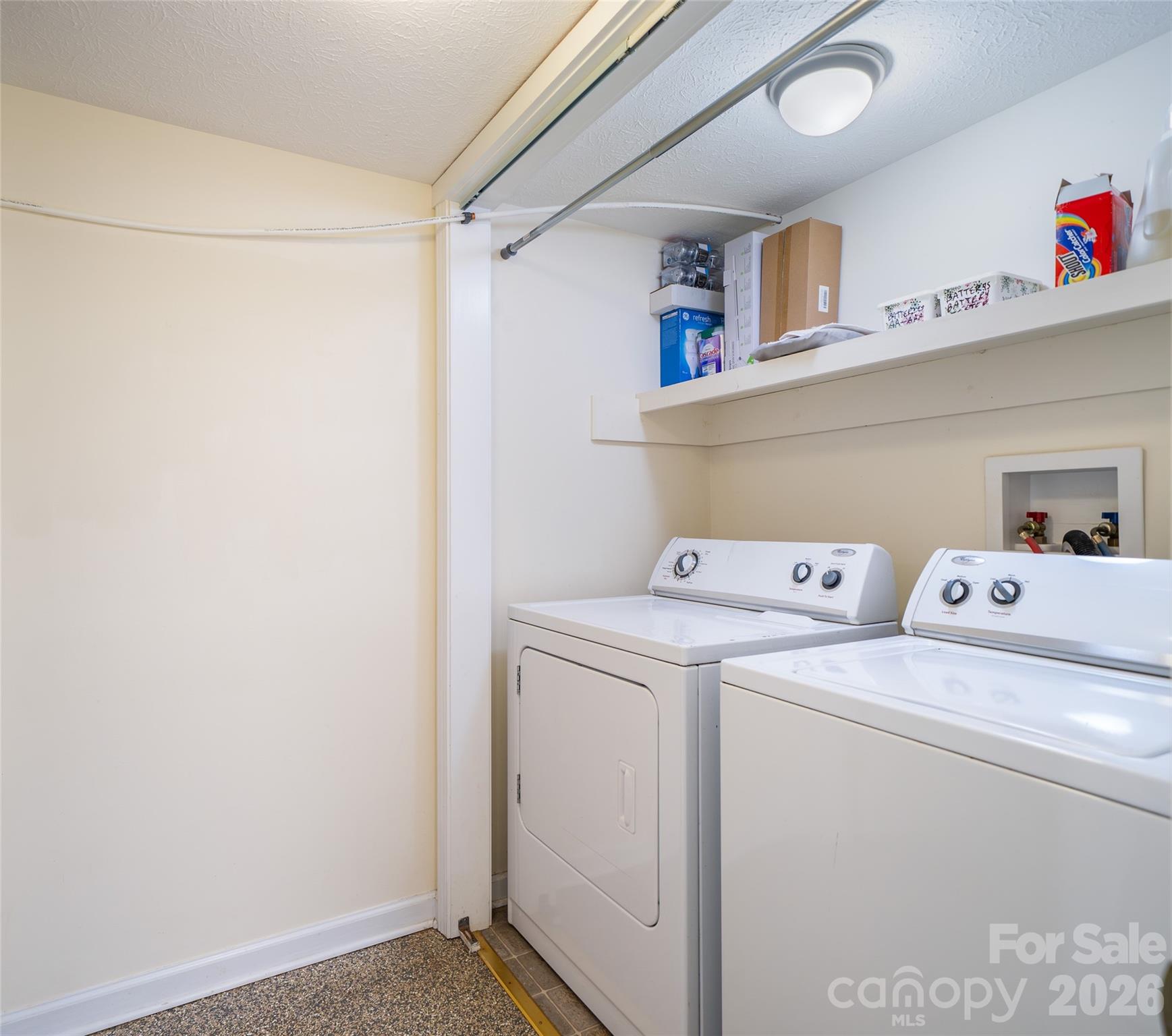 913 Dorothy Street Hendersonville NC 28791